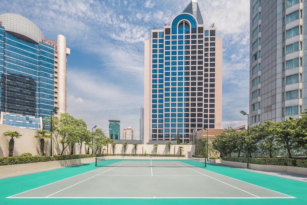 The Kunlun Jing An Hotel